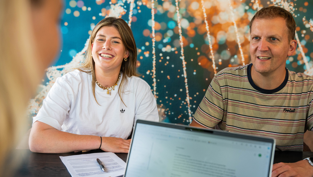 Collega's die vacatures plaatsen op vacatureplatform