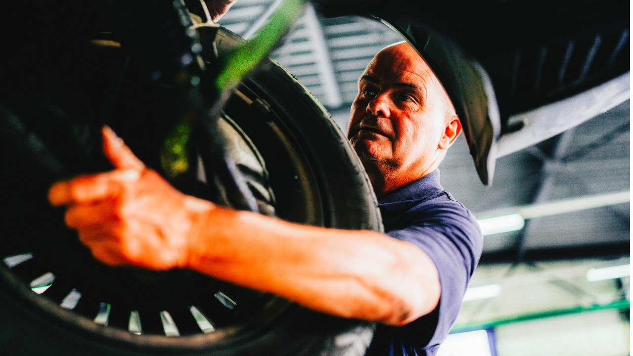 Neutraal APK Station van Rijssel  Best afbeelding 6 Neutraal APK Station van Rijssel  Best afbeelding 6