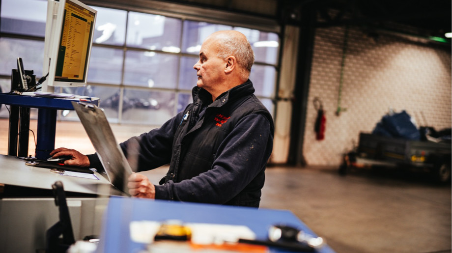 Neutraal APK Station van Rijssel  Best afbeelding 4 Neutraal APK Station van Rijssel  Best afbeelding 4