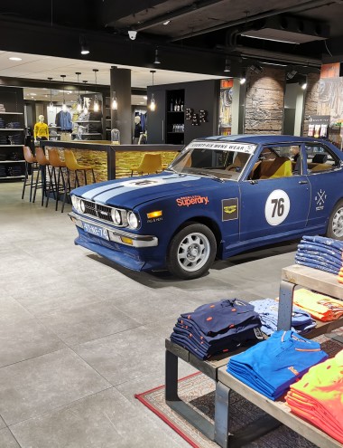 Bijnen Mode & Seventy-Six Menswear Veldhoven afbeelding 3