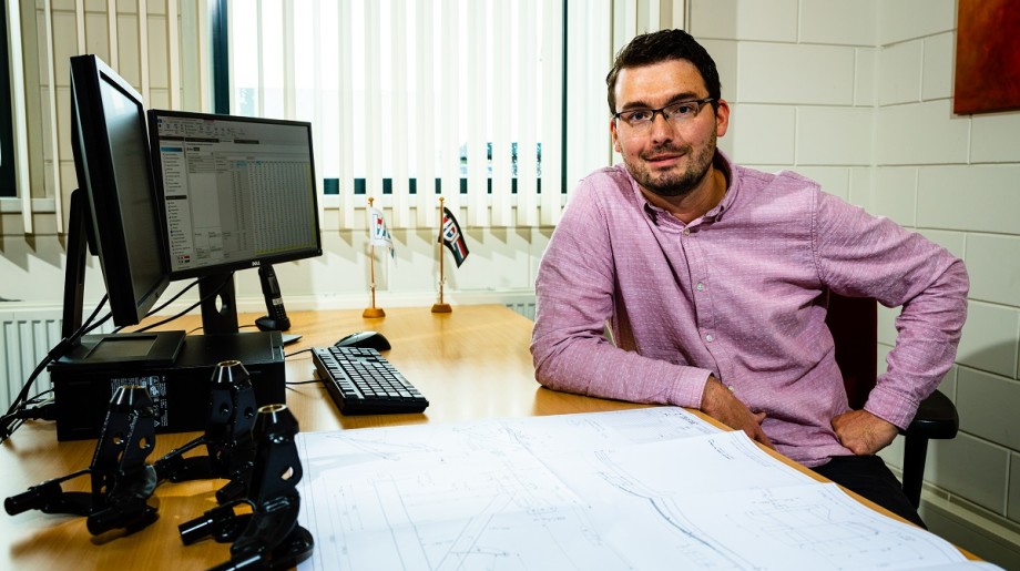 VD Leegte Metaal Hapert afbeelding 2 VD Leegte Metaal Hapert afbeelding 2