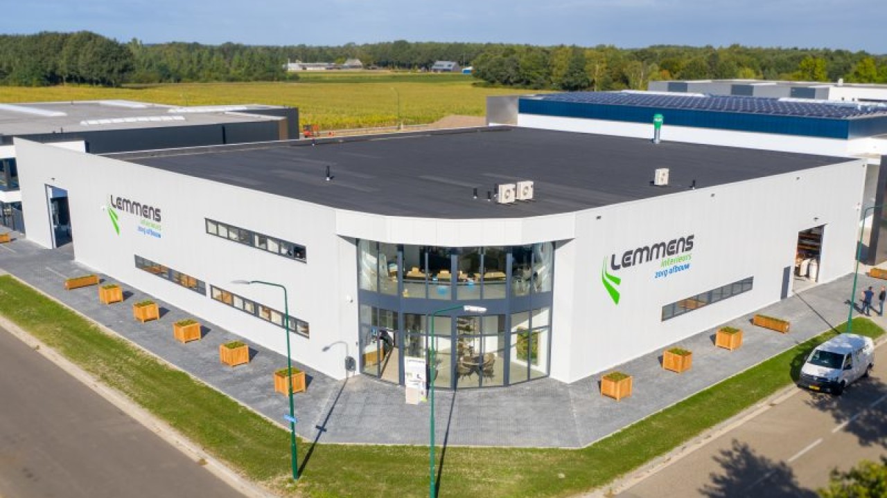 Lemmens Interieurs B.V. BERGEIJK afbeelding 6