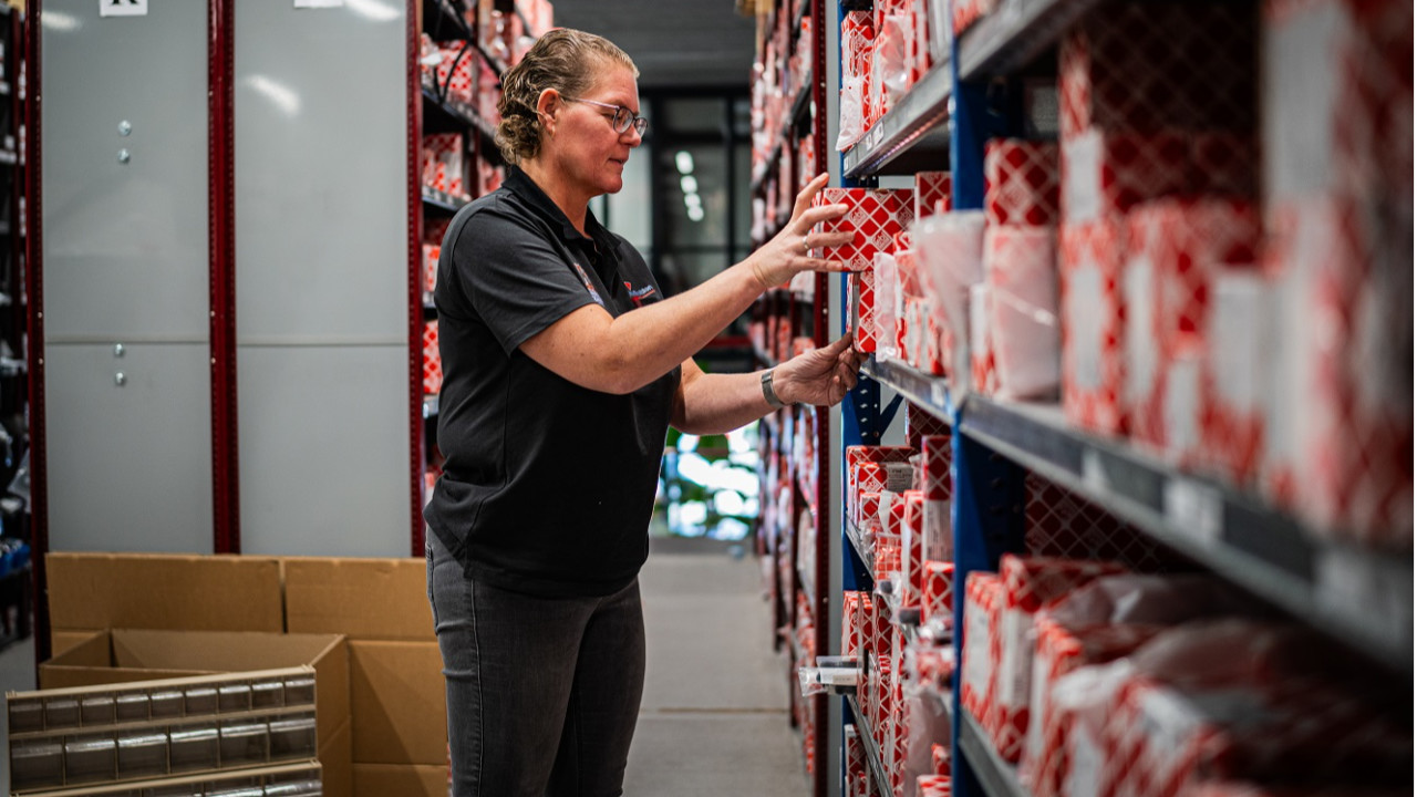 Holland Auto Parts Veldhoven B.V. VELDHOVEN afbeelding 6