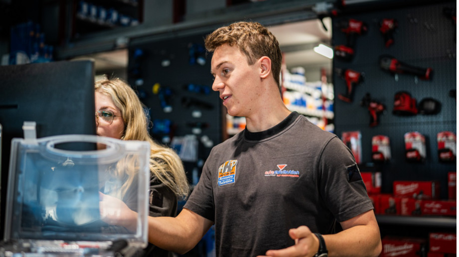 Holland Auto Parts Veldhoven B.V. VELDHOVEN afbeelding 4