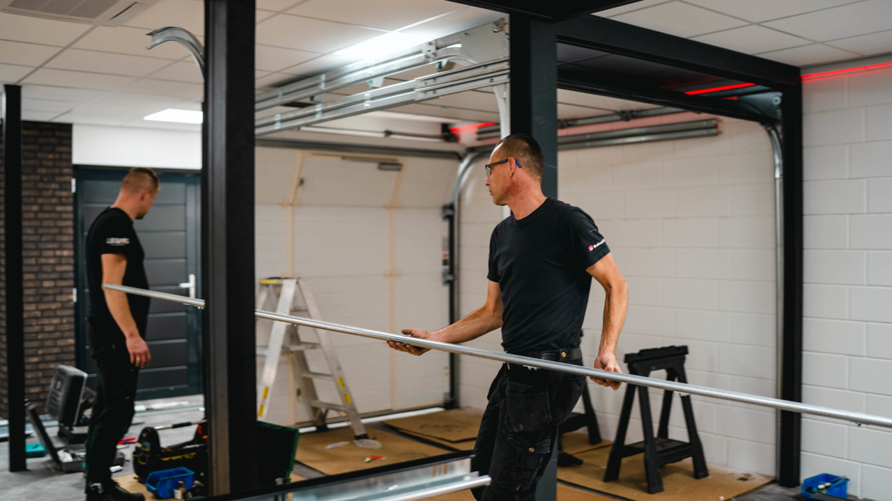 Deurtechnieken Brabant B.V. EINDHOVEN afbeelding 1