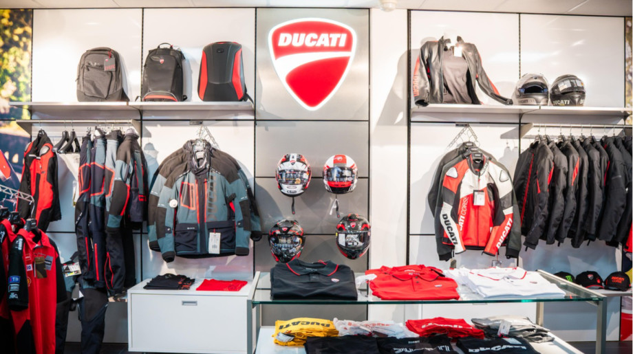 Joppen Motoren C.V. LEENDE afbeelding 4