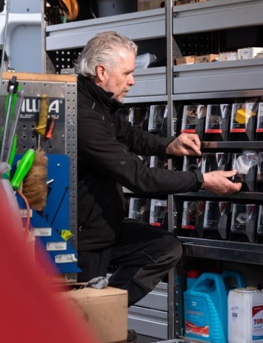 Air Center Best B.V. BEST afbeelding 3