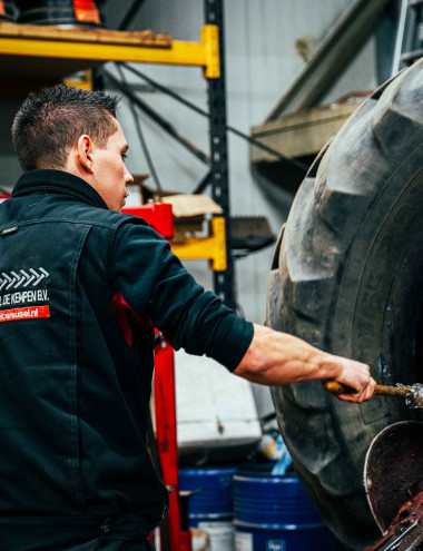 Bandenservice Reusel de Kempen B.V. Hooge mierde afbeelding 5