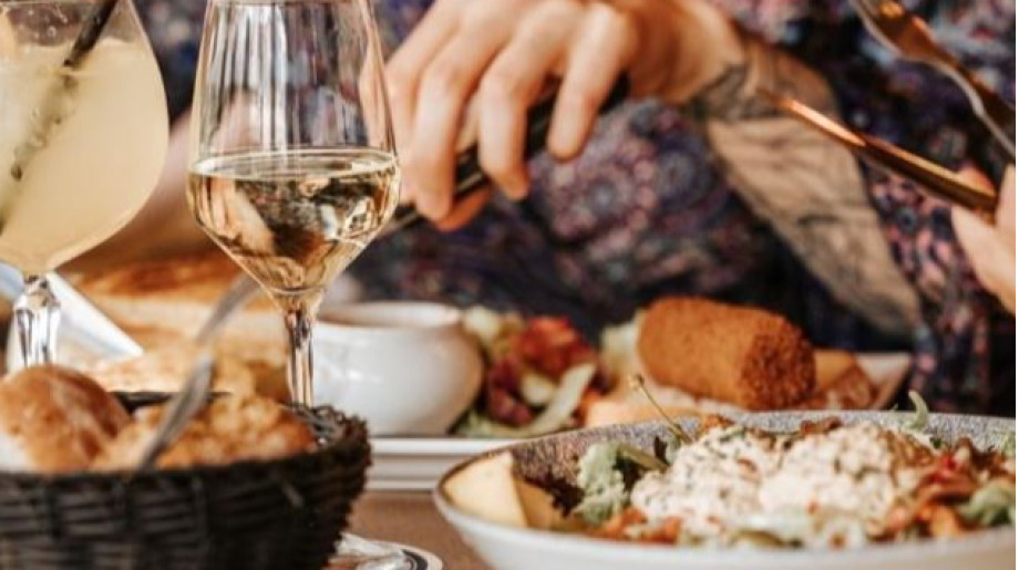 Queen B.V. Eindhoven afbeelding 2