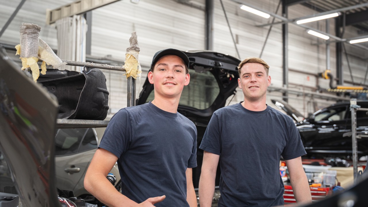 ASN Autoschade Service vd Linden Veldhoven Veldhoven afbeelding 1