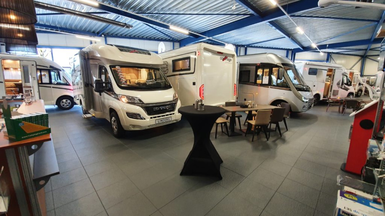 Linders Kampeerauto's V.O.F. Bakel afbeelding 1