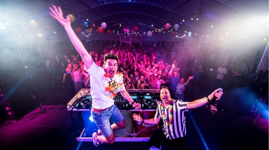 Aalster Tentenbedrijf van der Werff B.V. Valkenswaard afbeelding 4