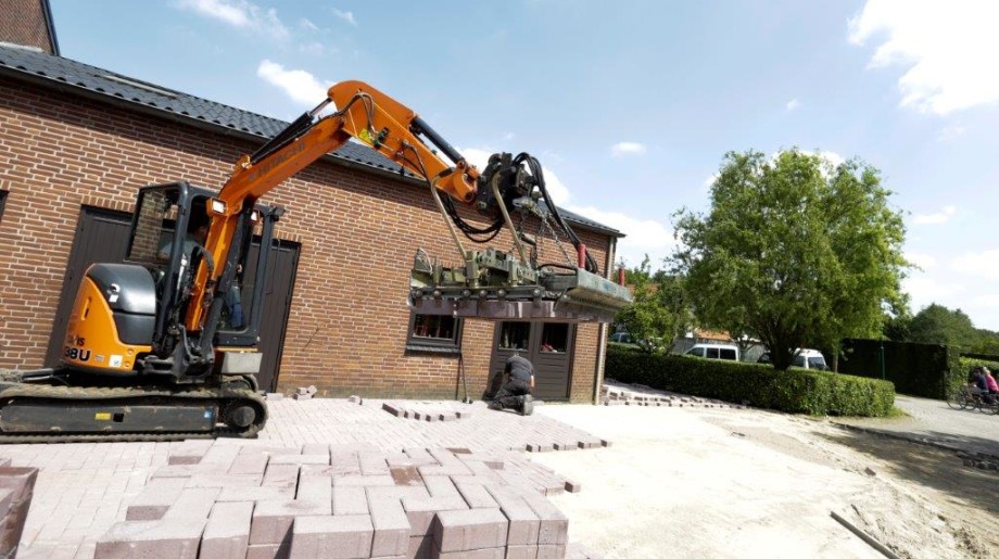 Daams Houthandel, Schuttingbouw & Sierbestrating BV Valkenswaard afbeelding 2