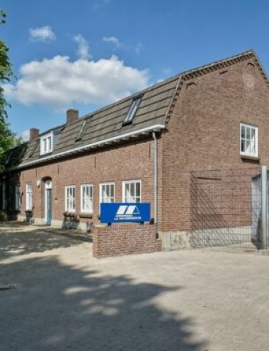 Aannemersbedrijf J.A. van Gisbergen B.V. Hooge Mierde afbeelding 5