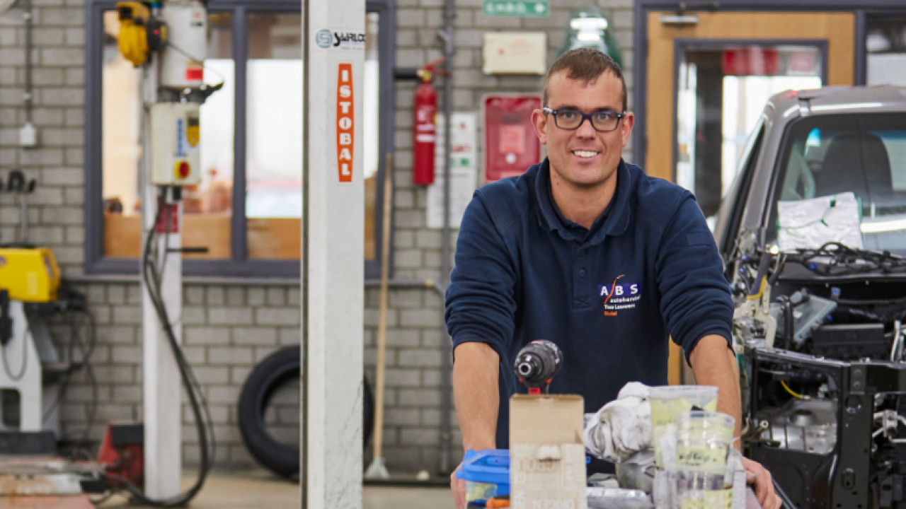 ABS Autoherstel Theo Lauwers Bladel afbeelding 1