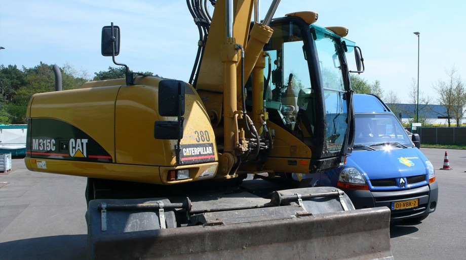 Adriaanse Ruitenservice B.V. Bergeijk afbeelding 4