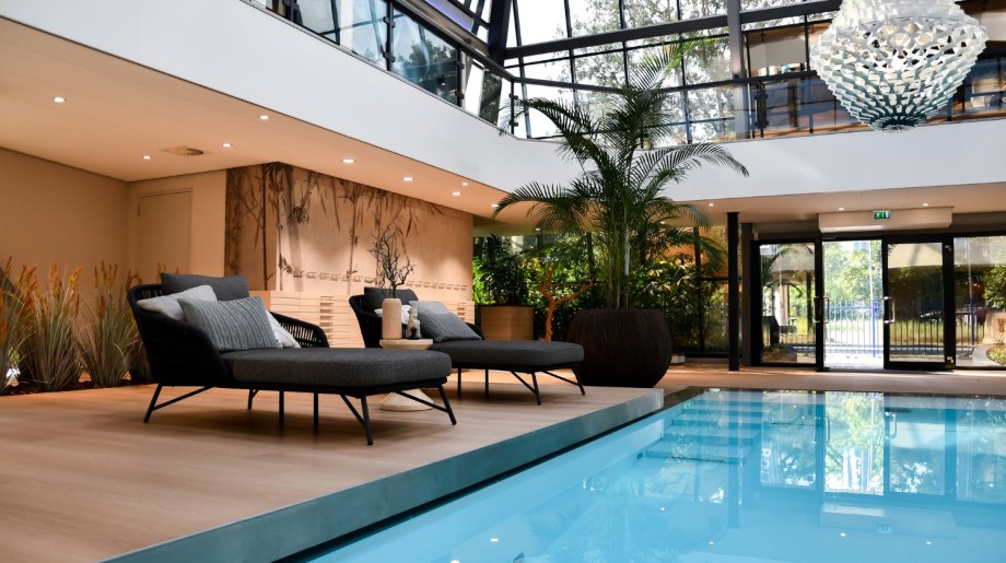 Starline Group  VALKENSWAARD afbeelding 2