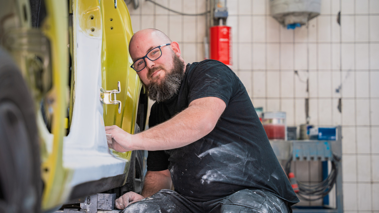 Autoschade Van Raaij & Box VOF Eersel afbeelding 1