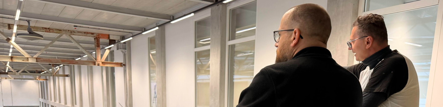 Meewerkend voorman schilder nieuwbouw